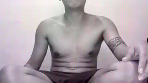 Snapshot of davidrocero chatting on February 1, 1:09 pm davidrocero online show from February 1, 1:09 pm