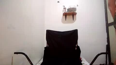 Snapshot of davidrocero chatting on February 17, 2:59 pm davidrocero online show from February 17, 2:59 pm