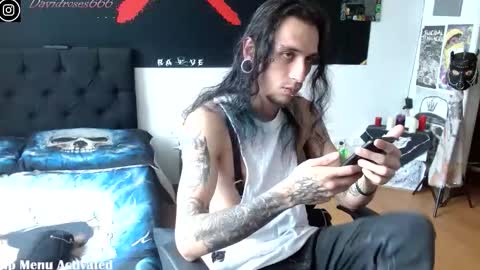   online show from October 9, 8:29 pm