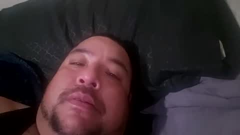 Snapshot of davidzhere222800 chatting on December 15, 3:09 pm davidzhere222800 online show from December 15, 3:09 pm