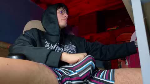 daviid_huge online show from January 17, 5:23 am