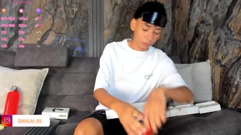 David online show from April 6, 8:54 pm