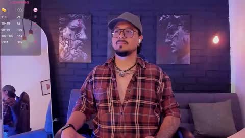 David Evans online show from February 4, 10:47 pm