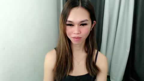 Snapshot of davinascott_03 chatting on October 16, 10:55 pm Davina online show from October 16, 10:55 pm