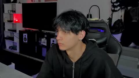 Snapshot of davisross chatting on February 2, 6:23 am davis online show from February 2, 6:23 am