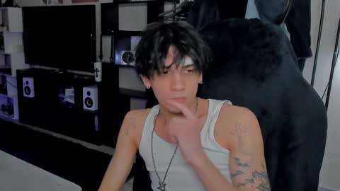 Snapshot of davisross chatting on March 10, 2:16 am davis online show from March 10, 2:16 am