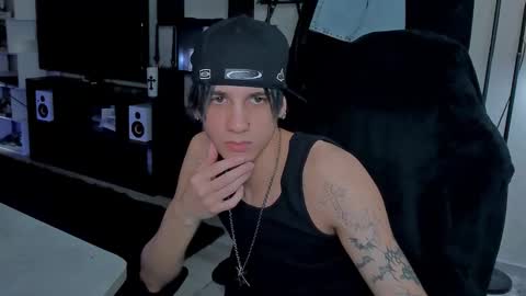 Snapshot of davisross chatting on March 15, 1:39 pm davis online show from March 15, 1:39 pm