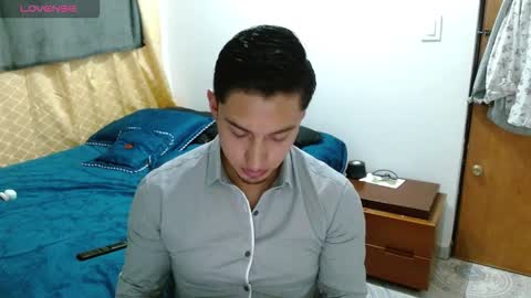 Snapshot of davixx258 chatting on February 25, 11:25 pm DS online show from February 25, 11:25 pm