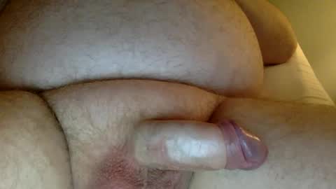 Snapshot of davizzle97 chatting on February 11, 5:45 am Dave online show from February 11, 5:45 am