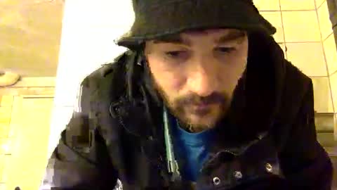 Snapshot of davocolours1112 chatting on November 19, 10:32 pm davocolours1112 online show from November 19, 10:32 pm