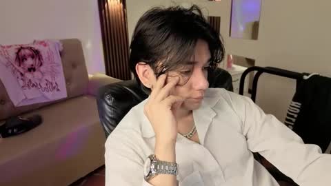 davoxer online show from March 29, 3:39 am