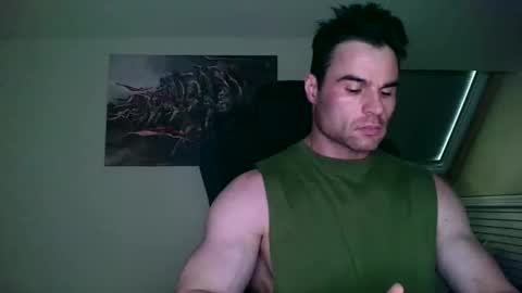 Snapshot of dawid37ny chatting on May 10, 3:39 pm dawid37ny online show from May 10, 3:39 pm