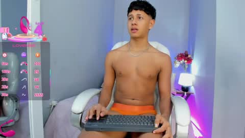 dawn_16 online show from March 30, 8:54 pm