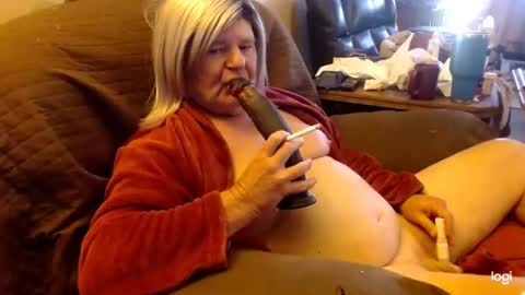 dawndoesall online show from November 7, 5:24 pm