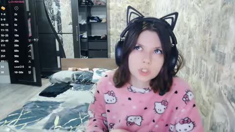 Alice online show from November 28, 8:17 am