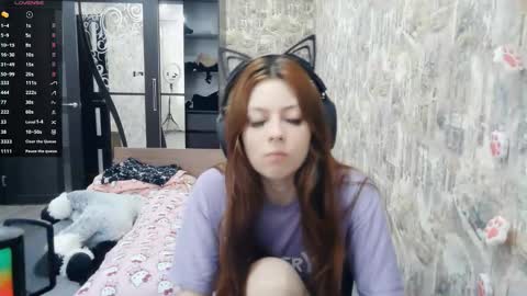 Snapshot of dawndollins chatting on February 9, 8:18 am Alice online show from February 9, 8:18 am