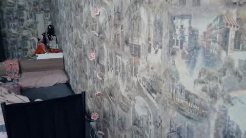 Snapshot of dawndollins chatting on February 19, 7:59 am Alice online show from February 19, 7:59 am