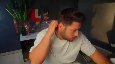 DaxGreer online show from April 29, 4:27 am