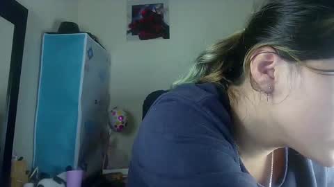 Eli online show from March 7, 4:24 am