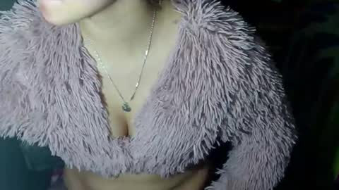 Snapshot of daya202 chatting on February 23, 8:01 am Eli online show from February 23, 8:01 am