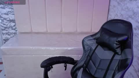 Hi Stream 1500 to 2100 online show from January 15, 8:01 pm