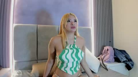 Snapshot of dayana_aura chatting on July 2, 8:48 pm Dayana online show from July 2, 8:48 pm
