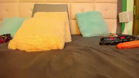 Snapshot of dayannabronx chatting on September 15, 10:32 pm DayannaBronx online show from September 15, 10:32 pm