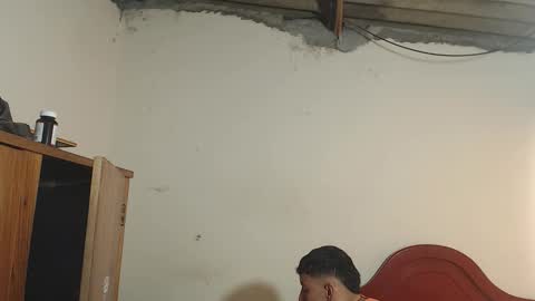 Dylon online show from January 13, 8:03 pm