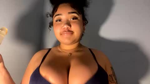 dayqueen1 online show from June 3, 11:35 am