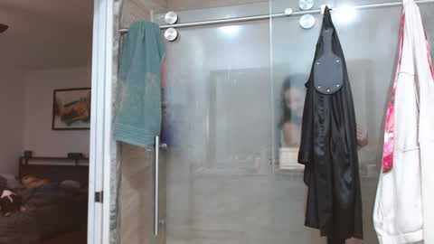 Snapshot of dazeydo chatting on December 22, 2:49 pm Dazey online show from December 22, 2:49 pm