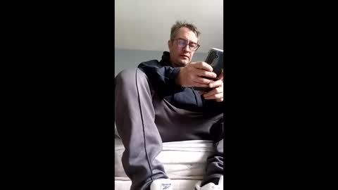 Dazzill online show from March 15, 1:28 pm