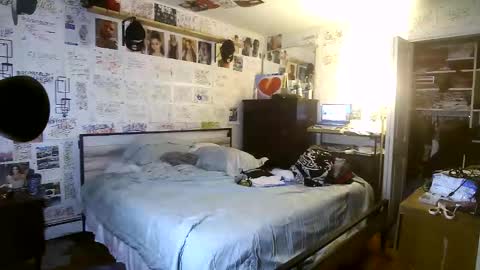 dbeamon92 online show from February 24, 2:31 am