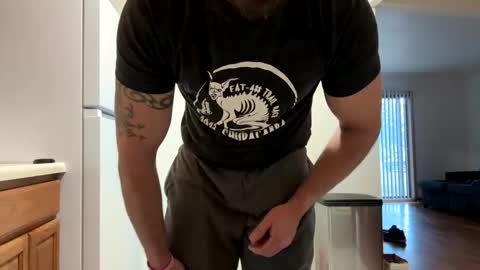 Snapshot of dblum75 chatting on March 1, 1:02 pm dblum75 online show from March 1, 1:02 pm