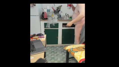 Snapshot of dbpit65 chatting on March 27, 10:59 am Daniel online show from March 27, 10:59 am