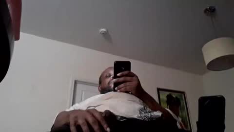 Snapshot of dbras_19 chatting on February 17, 10:12 am dbras 19 online show from February 17, 10:12 am