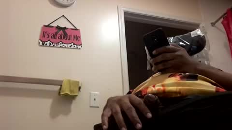 Snapshot of dbras_19 chatting on February 28, 10:49 am dbras 19 online show from February 28, 10:49 am