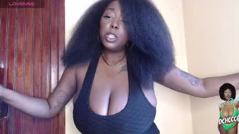 Snapshot of dchcco chatting on January 15, 6:51 pm Duchess Coco - Coco Puffs online show from January 15, 6:51 pm