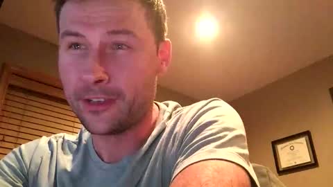 Snapshot of dconstruction chatting on October 25, 4:20 am dconstruction online show from October 25, 4:20 am