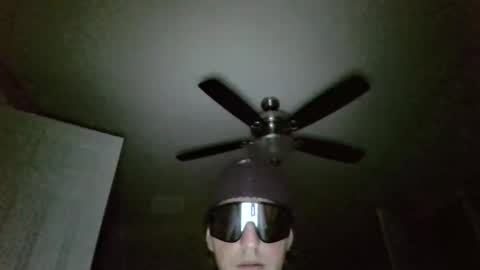 Snapshot of dcuccinato chatting on May 11, 12:49 am dcuccinato online show from May 11, 12:49 am
