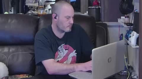 Snapshot of ddboobman chatting on February 15, 7:10 pm want girl to play with me online show from February 15, 7:10 pm