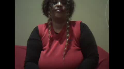 Snapshot of ddboobsnipples chatting on May 16, 11:57 pm ddboobsnipples online show from May 16, 11:57 pm