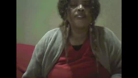 Snapshot of ddboobsnipples chatting on May 22, 7:19 pm ddboobsnipples online show from May 22, 7:19 pm