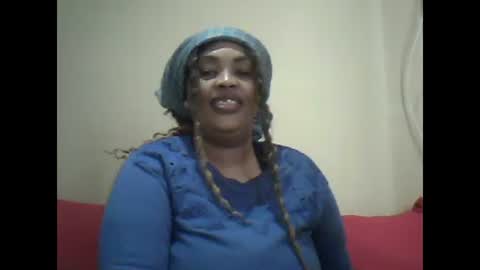 Snapshot of ddboobsnipples chatting on May 31, 6:21 am ddboobsnipples online show from May 31, 6:21 am