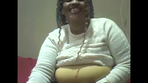 Snapshot of ddboobsnipples chatting on June 8, 12:25 am ddboobsnipples online show from June 8, 12:25 am