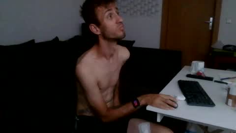 Snapshot of deaf_fc_union_berlin14 chatting on June 29, 7:03 pm robert online show from June 29, 7:03 pm