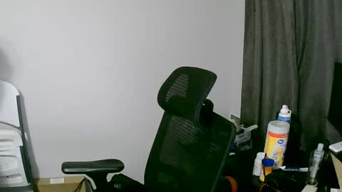 deah78 online show from April 12, 1:10 am