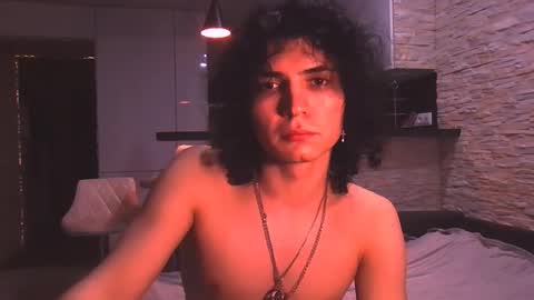 dean_raven online show from February 13, 9:33 pm