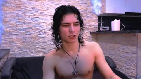 dean_raven online show from March 6, 4:53 am