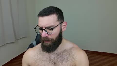 Snapshot of deanlek chatting on October 15, 8:53 pm Dean online show from October 15, 8:53 pm