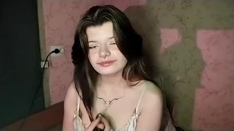 Snapshot of deannemillener chatting on May 14, 6:58 pm Camille online show from May 14, 6:58 pm